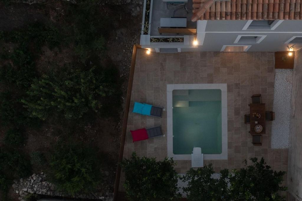 Samos - Renovated Stone With Private Pool- 2 Min From The Sea! * Ágios Konstantínos
